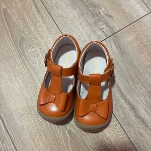 L’amour Emma bow shoes